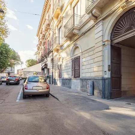 Palazzobellini Bed & Breakfast *