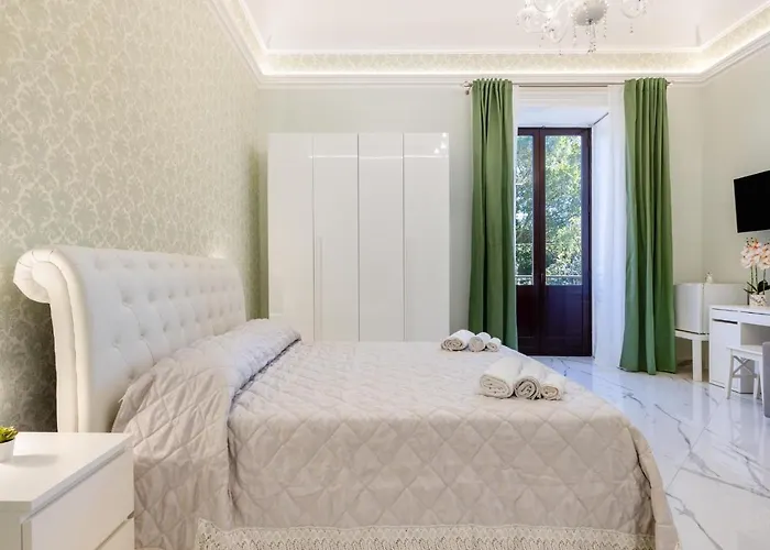 Bed & Breakfast Palazzobellini 4*