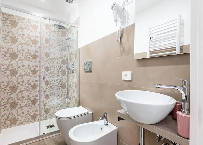 Palazzobellini 住宿加早餐酒店 卡塔尼亚